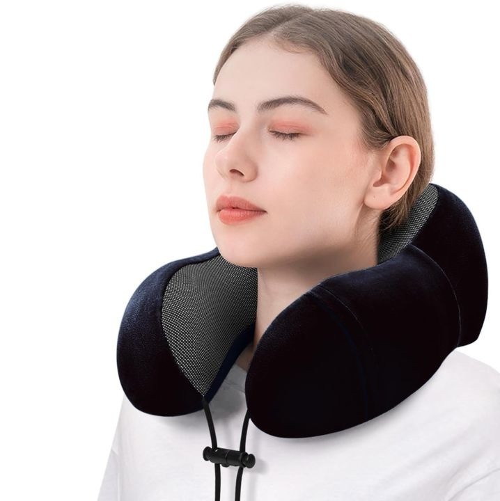 TRAVEL PILLOW